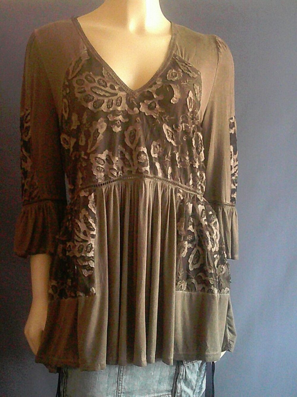 POL Brown Lacy V-neck Tunic Top Sm